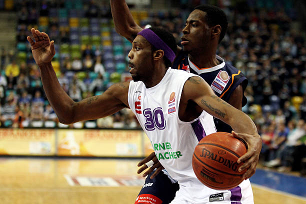 场关于足球 场关于足球